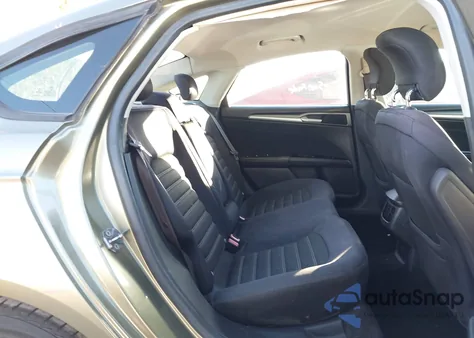 2013 Ford Fusion Se z USA, uszkodzony, nr VIN 3FA6P0H74DR144363